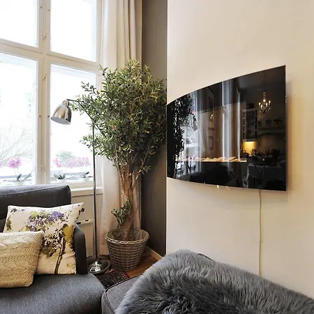 Ellingsens 3*